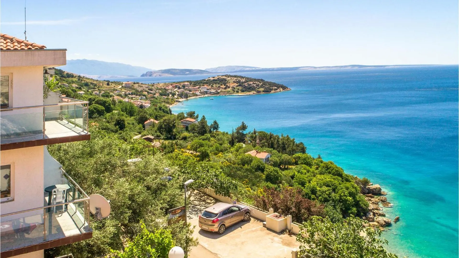 Awesome Apartment In Stara Baska 1 With Kitchen Croácia